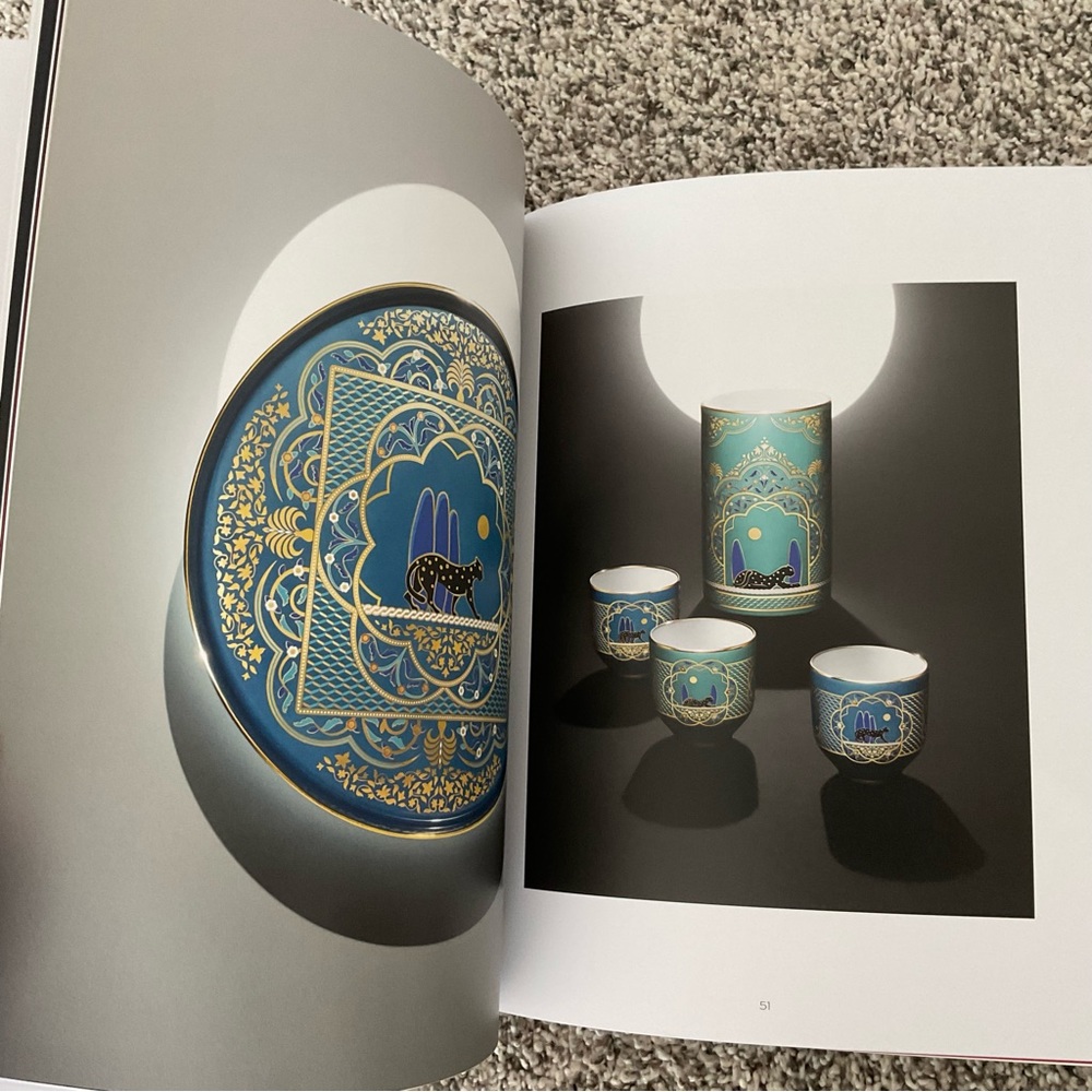 Brand NEW Cartier Catalogue and Price List Winter 2022 - Picture 7 of 11